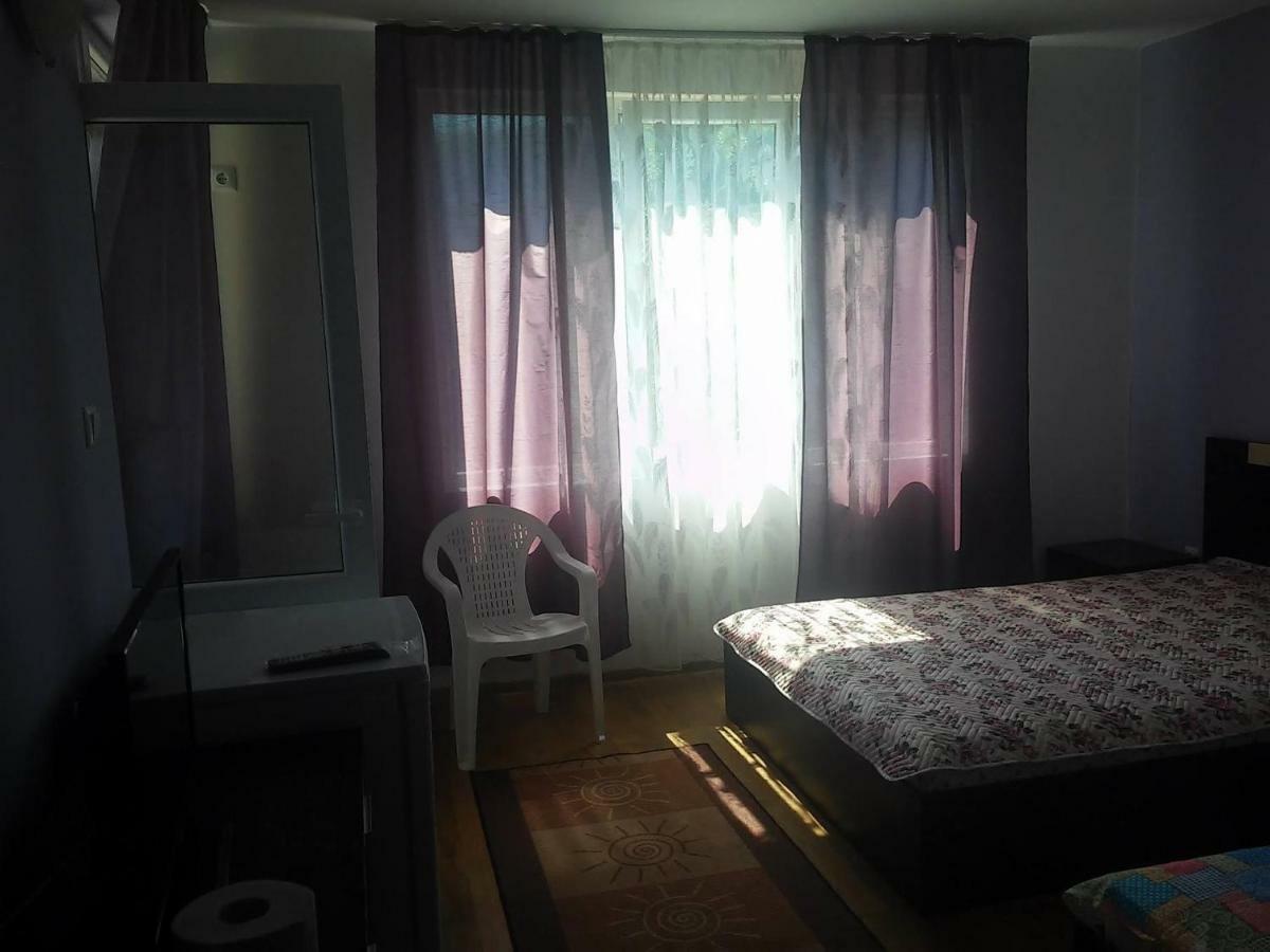 Къща За Гости "Пердика" Hotel Obzor Exterior foto